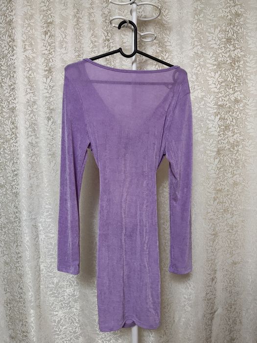 Фиолетовое платье