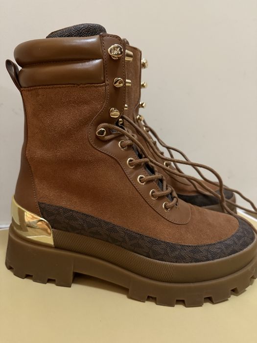 Боти Michael Kors