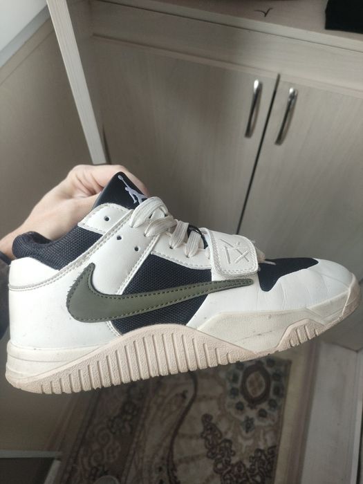 Nike найк кроссовки 39размер