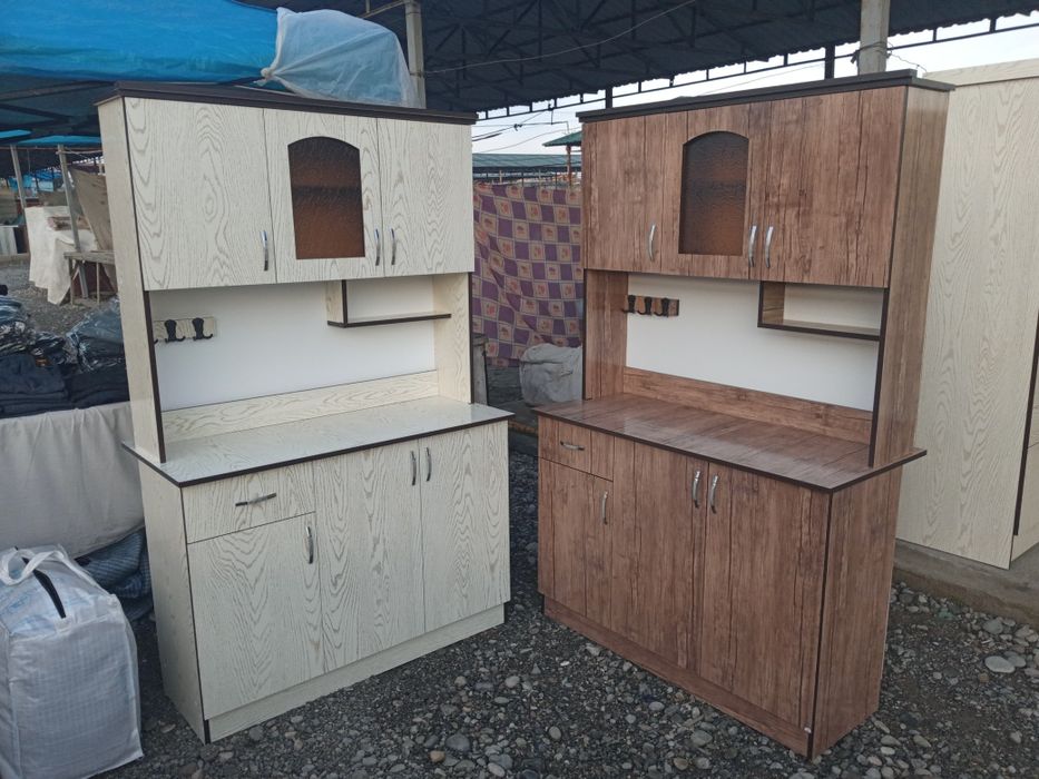 Ошхона мебели сотилади