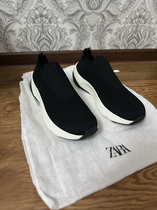 Zara oyoq kiyim мужской