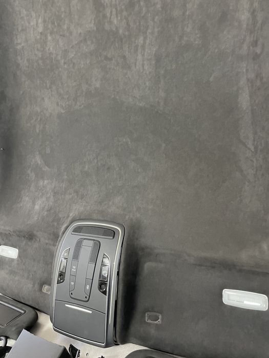 Plafon alcantara negru cu accesorii Audi A8 4h D4 ( 2010-2017)