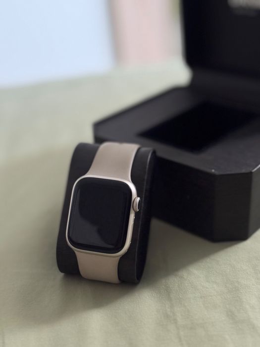 Aplle watch 8 поколение продается