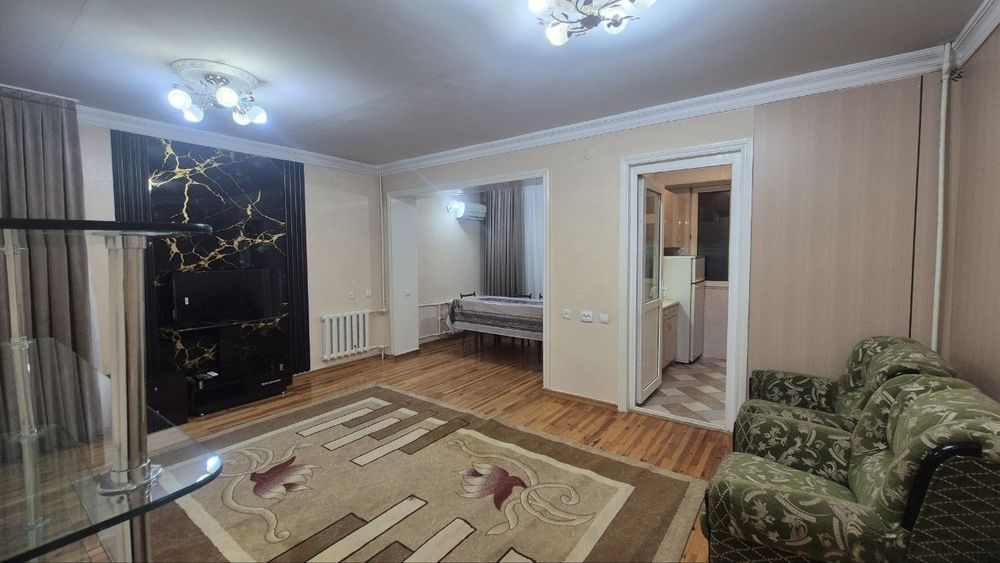 Аренда квартира метро Гафур Гулям  , орентир  Ганга  марожный