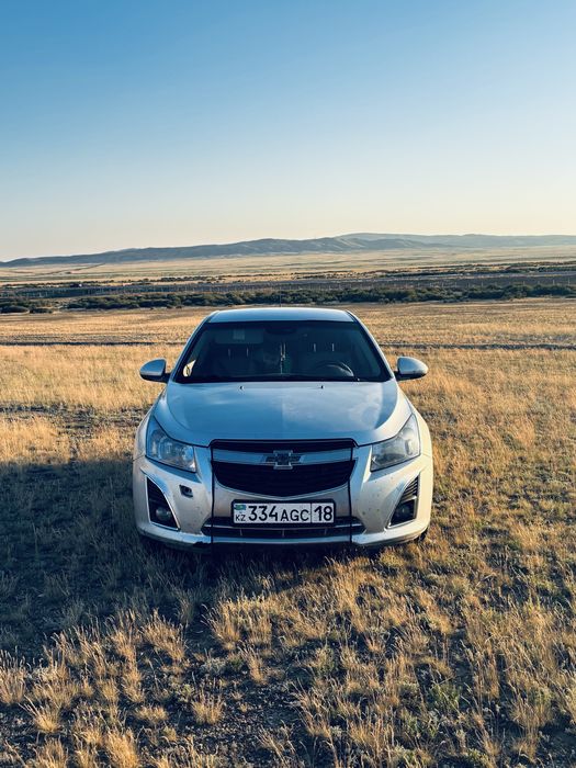 Chevrolet Cruze 2013 год