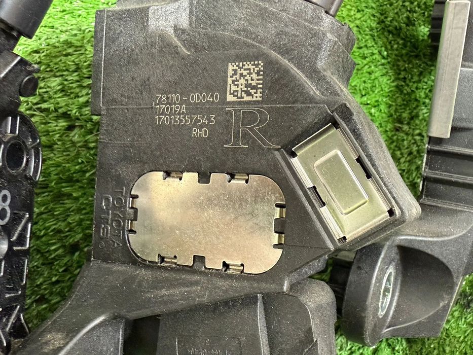 PEDALA ACCELERATIE ELECTRICA  MITSUBISHI OUTLANDER 2 2.2 DIESEL 2012 2005-2012 / HONDA CR-V 2.2 DIESEL 2015 2012-2016 / TOYOTA YARIS 1.5 B HYBRID 2017 2017-2020 / HYUNDAI KONA ELECTRIC 2022 2021-2023