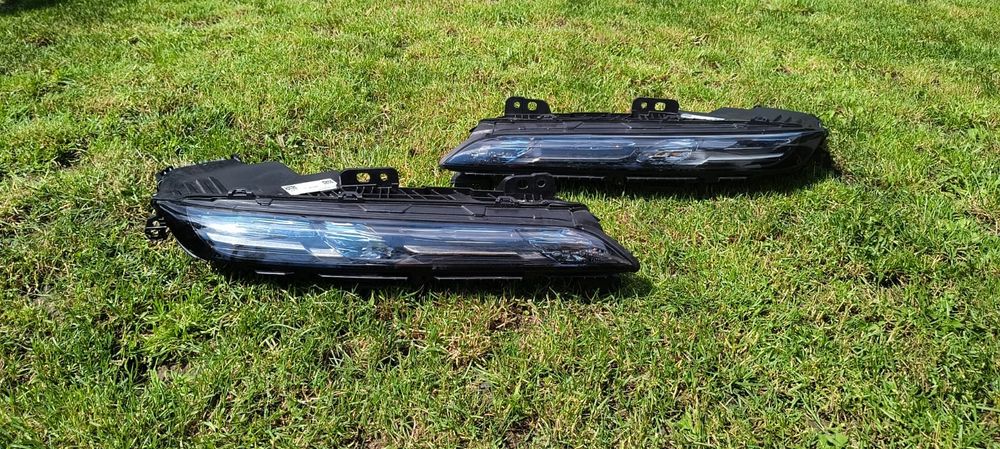 Far faruri stanga dreapta bmw seria 7 g70 i7 full led swarovski