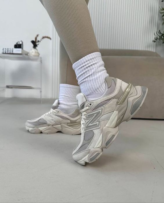 New Balance 9060 Grey Moonbeam