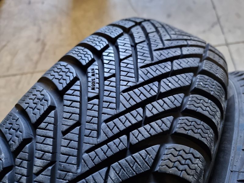 215/60/17 PIRELLI 4бр