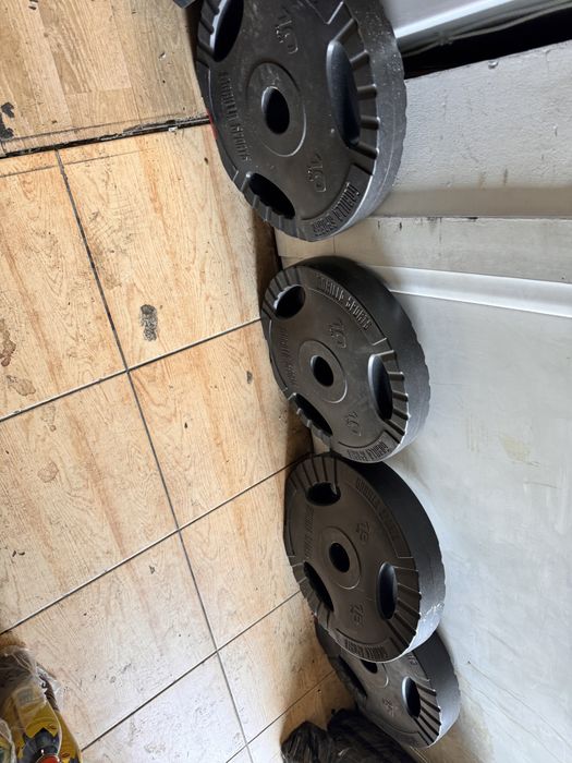 Discuri pt. Haltere si Gantere noi 50 mm. 30 mm. 26 mm Germany