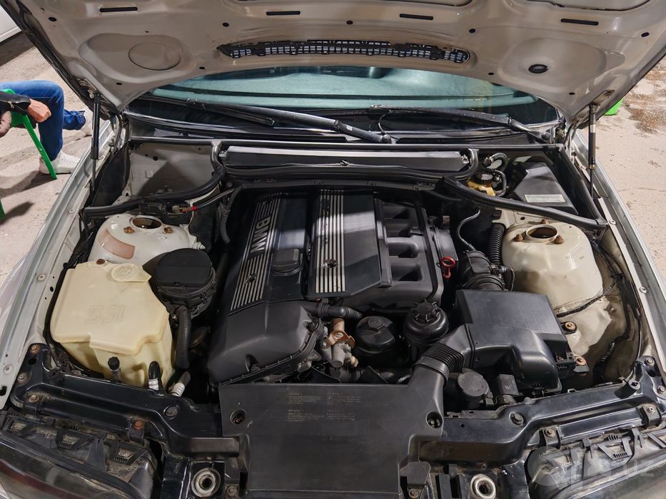 Продам Bmw e46 323i
