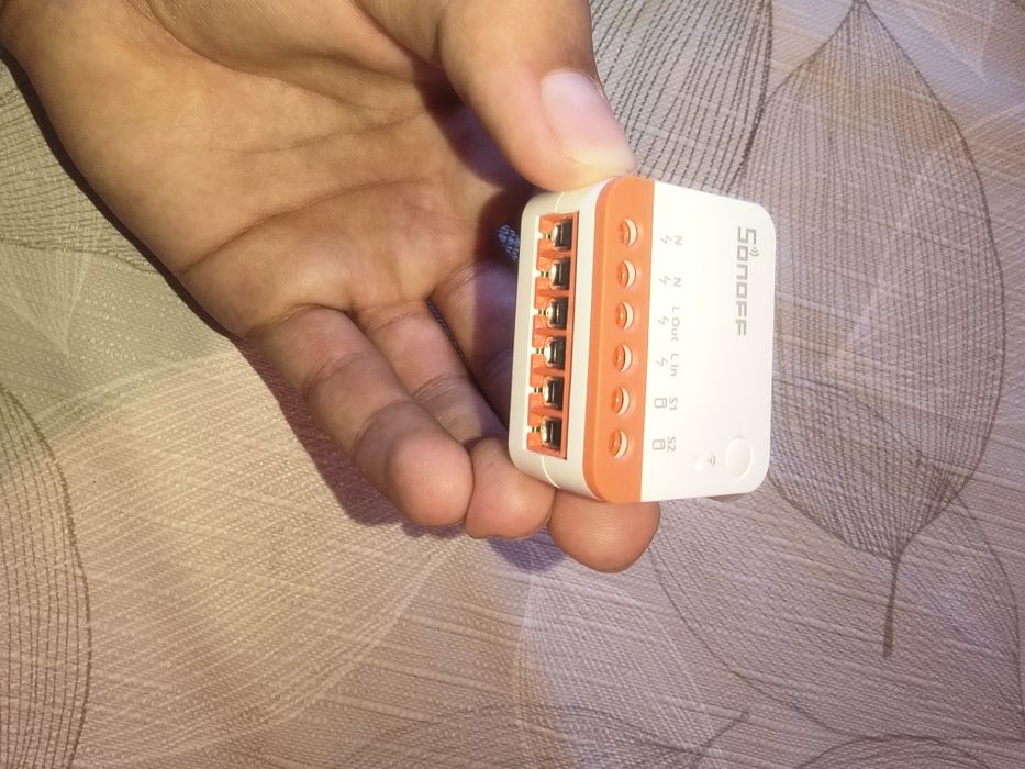 смарт превключвател Sonoff MINIR4 Extreme c Wi-Fi връзка