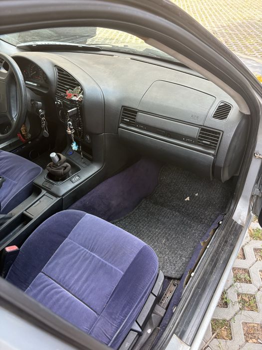 BMW E36 320 Седан