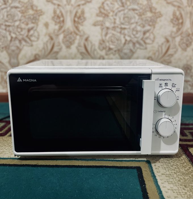 Микроволновка MAGNA 20L, 700W
