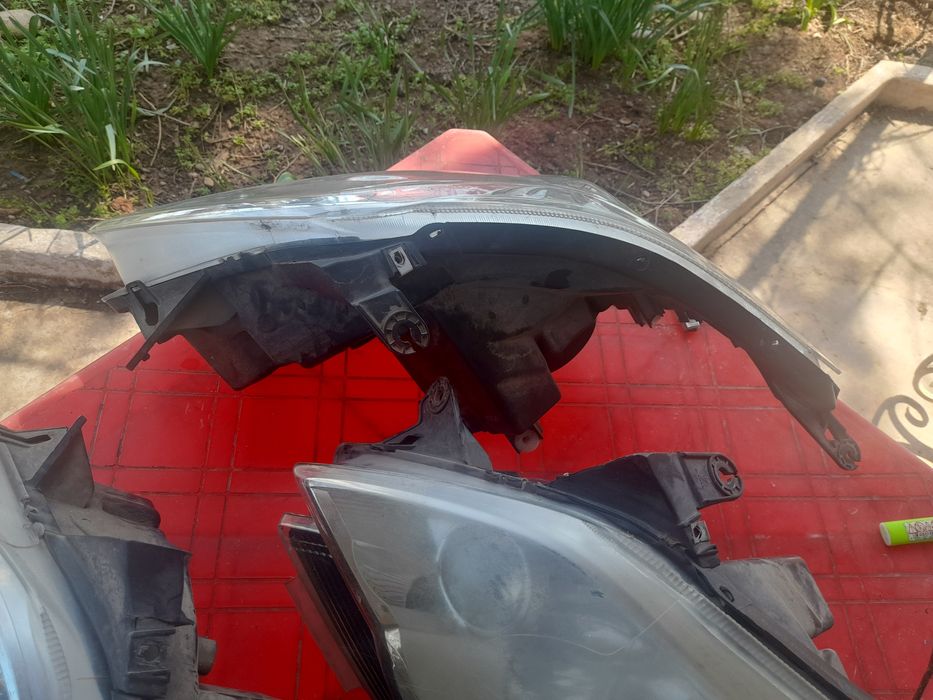 Фары  б/у кобальт