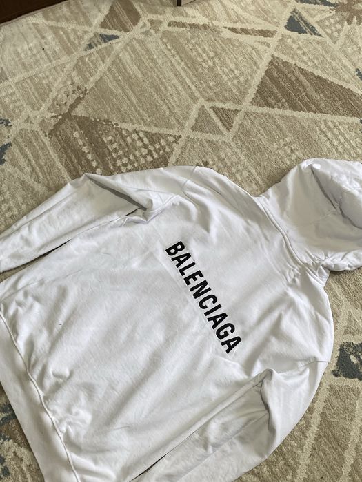 Худи Balenciaga x Nasa