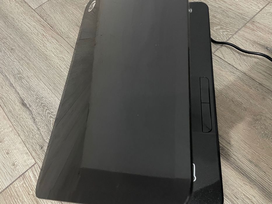 Ноутбук б/у продается