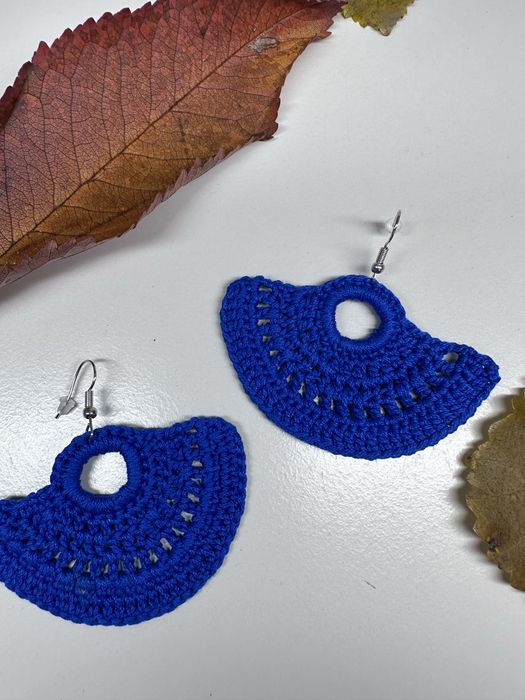 Cercei crosetati manual