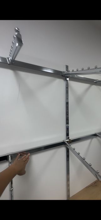 Оборудование для магазина одежды