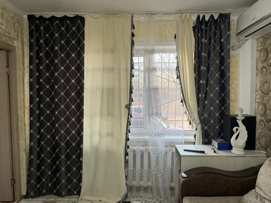 Продам шторы в зал