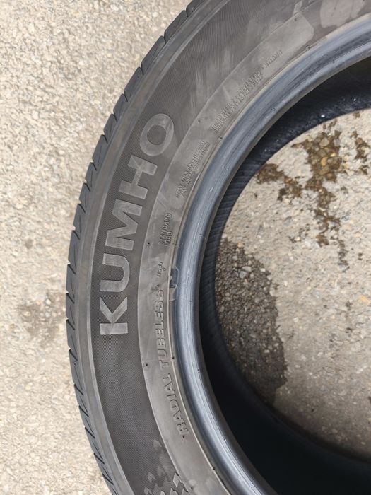 215/60/17" 4бр Kumho ecsta hs51,dot2622,7mm