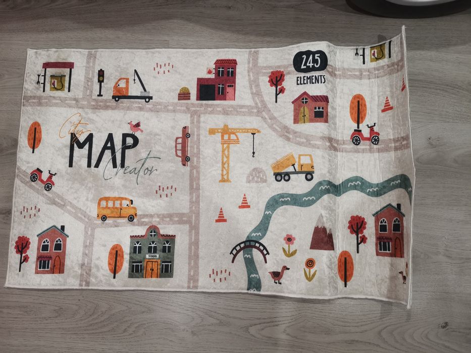 Нов детски килим с мотиви 100х60