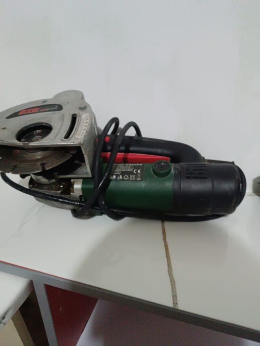 Болгарка в хорошем состоянии