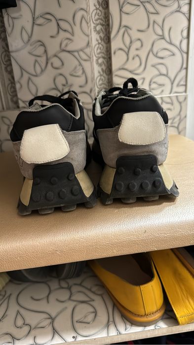 Продам кроссовки