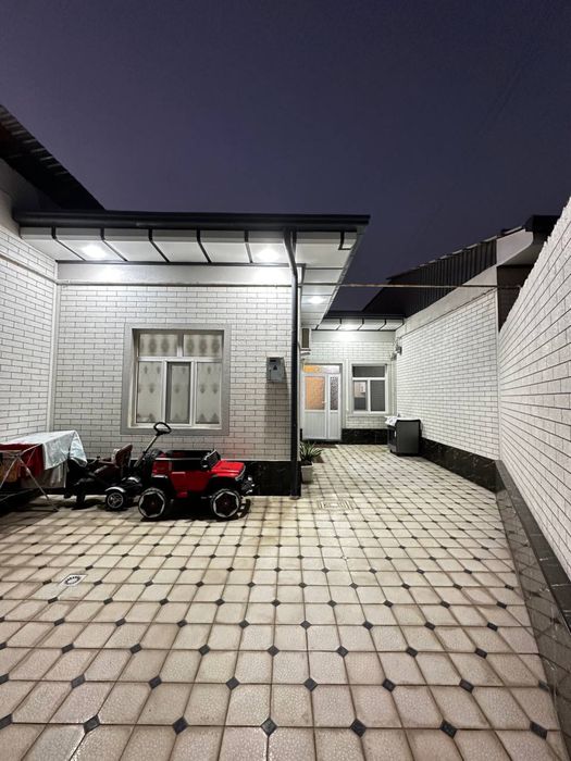 Srochno sergeli xonobod 39 balnitsa yolida 1.3 sotix 4 xona