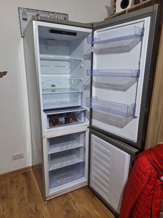 Combina frigorifica Beko