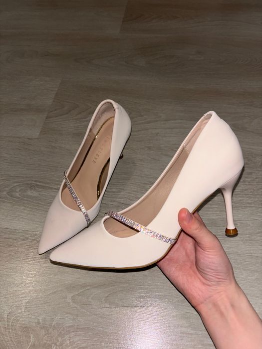 Продам туфли в отличном состоянии