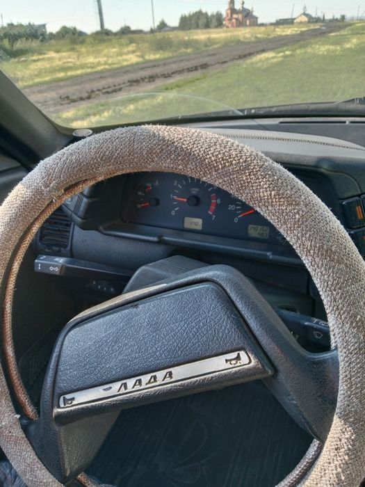 Продам ВАЗ 21100