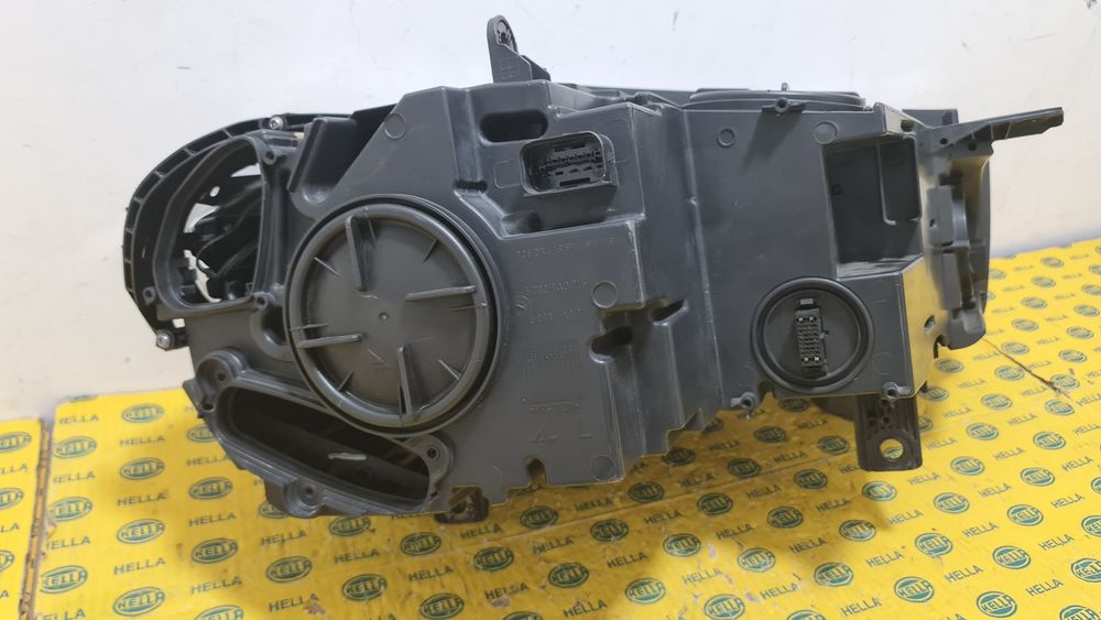 Far led adaptive BMW x5 f15 x6 f16 4822063 tms America Bucuresti
