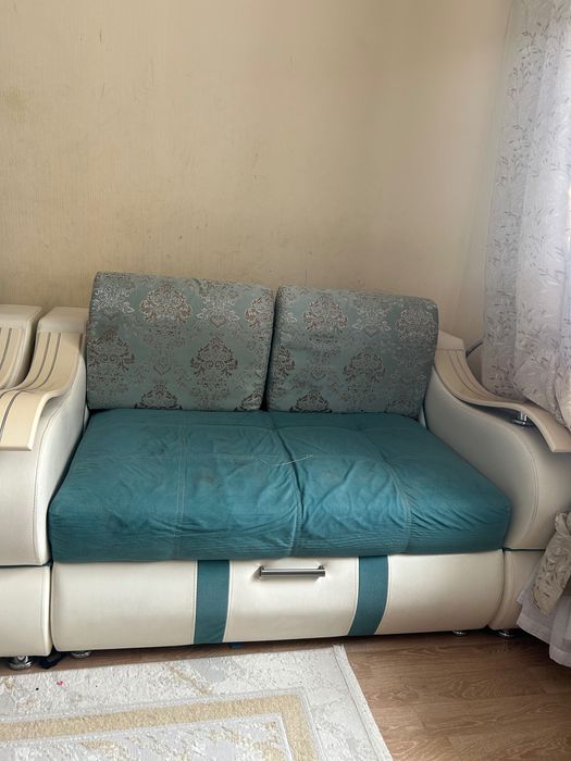 Диваны  из трех раскладных