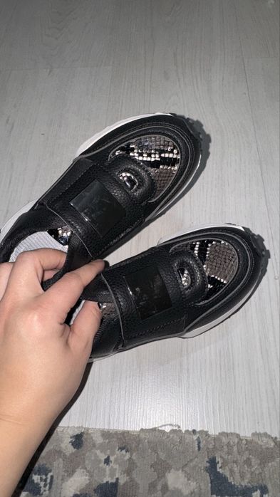 Детская обувь новая