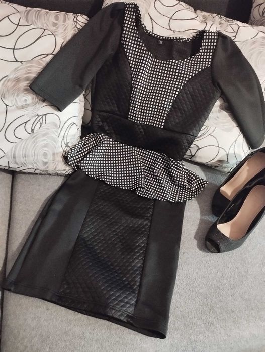 Нова рокля XS/S еластична материя