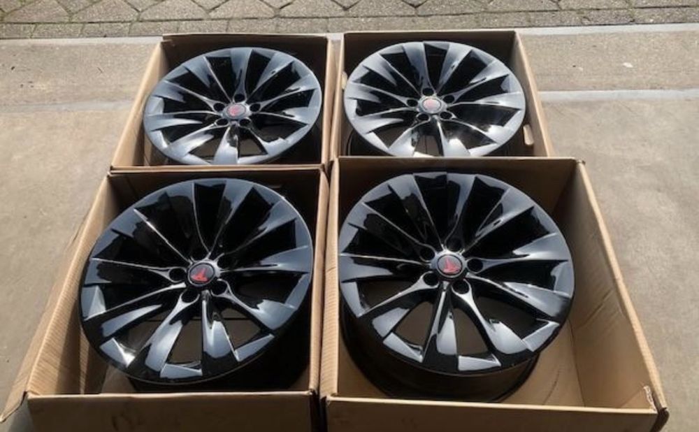 Тесла модел S/X 20 цола спорт пакет