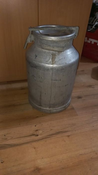 Продам Флягу Алюминивую 40 литров Объёмом.