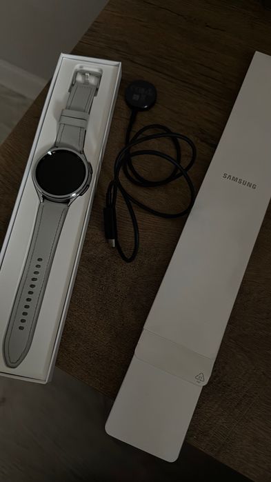 Samsung часовник 6