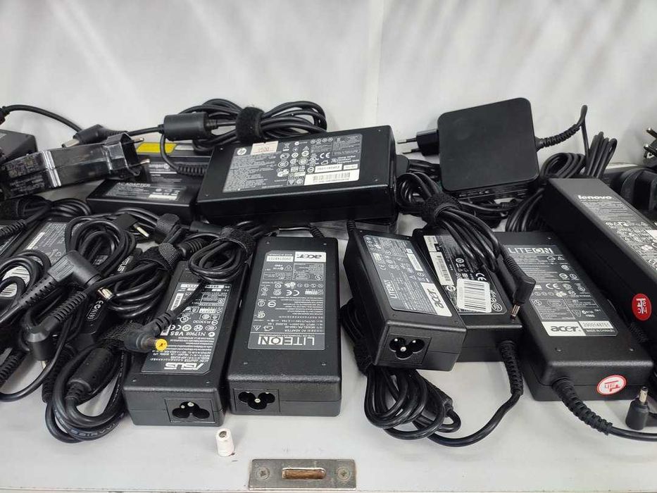 Блоки питания для ноутбуков от 45W до 280W