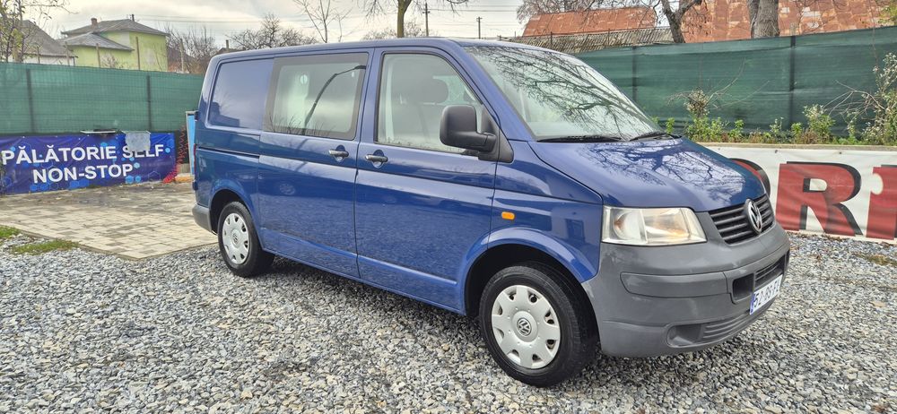 Transporter T5 2.5 6 locuri