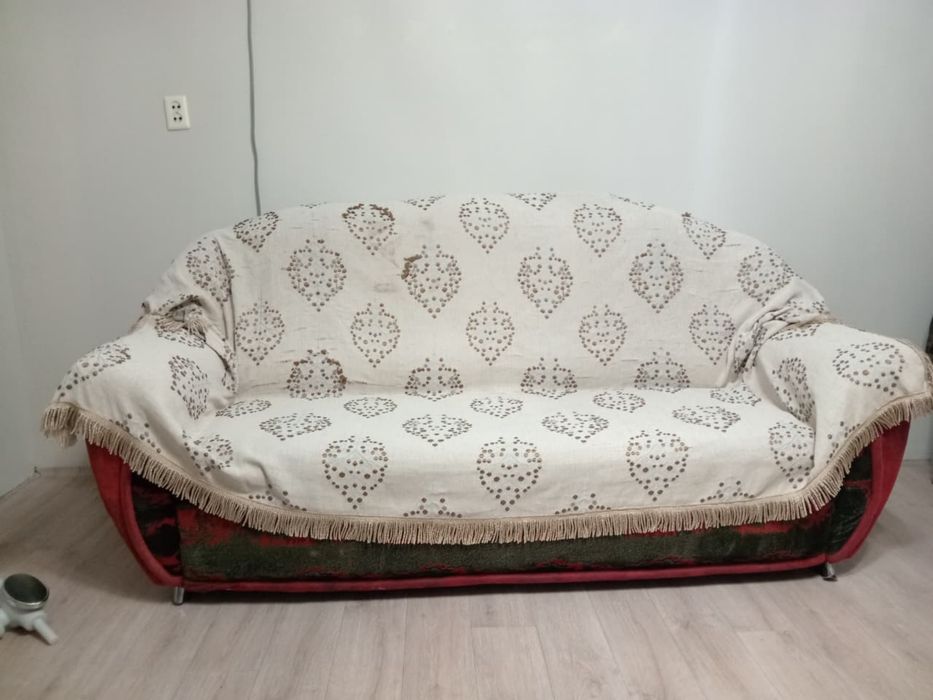Продам диван, мини диван и кресло