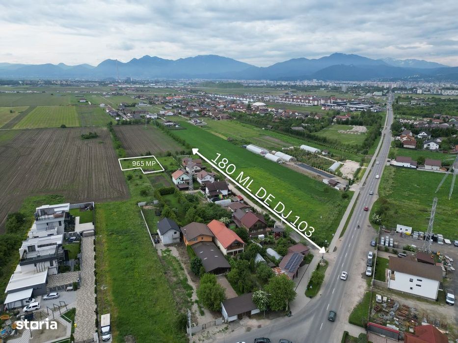 Teren intravilan Sanpetru- 800 m de Street Mall , 3km de Coresi