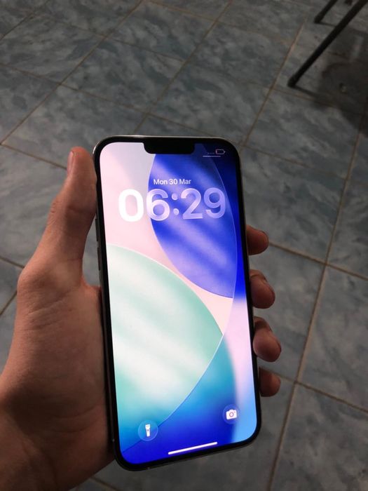 Продам айфон 13про макс