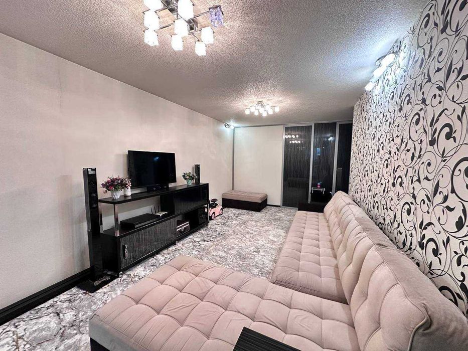 массив Ялангач, Экобазар  3комнатная