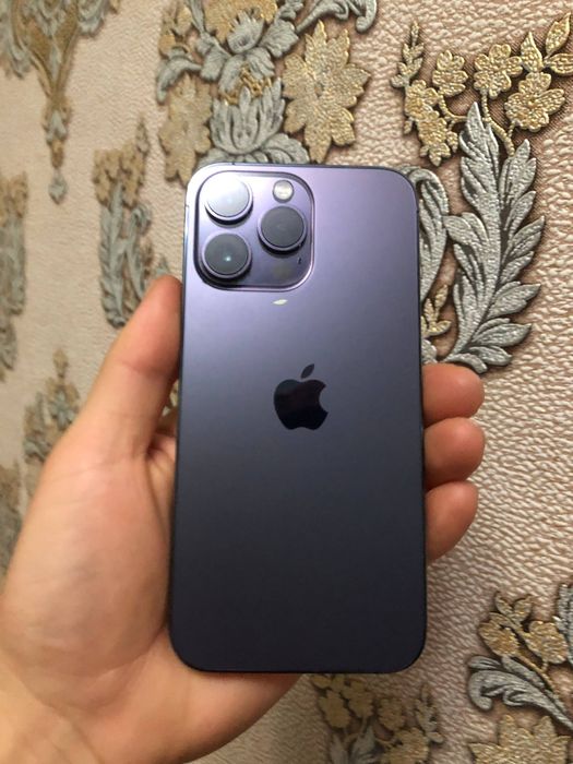 iPhone 14 Pro Max va iPhone 8 Plus