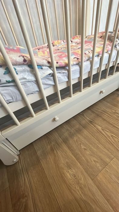 Продам кроватку детскую