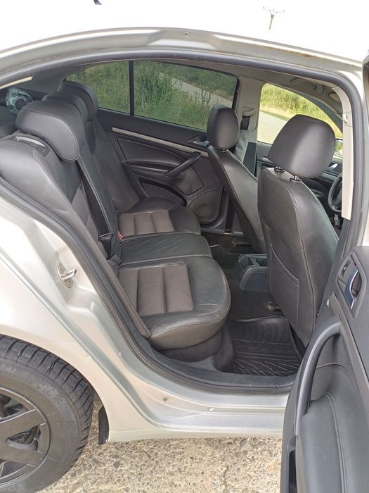 Skoda Octavia 2 1.9Tdi vând/schimb