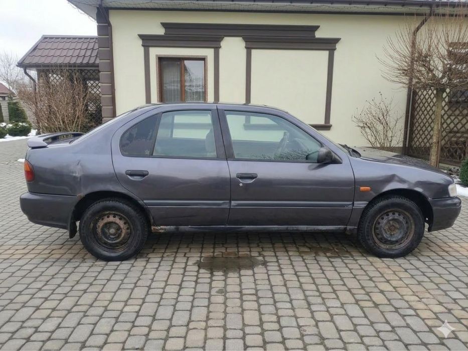 Продам Ниссан примеру