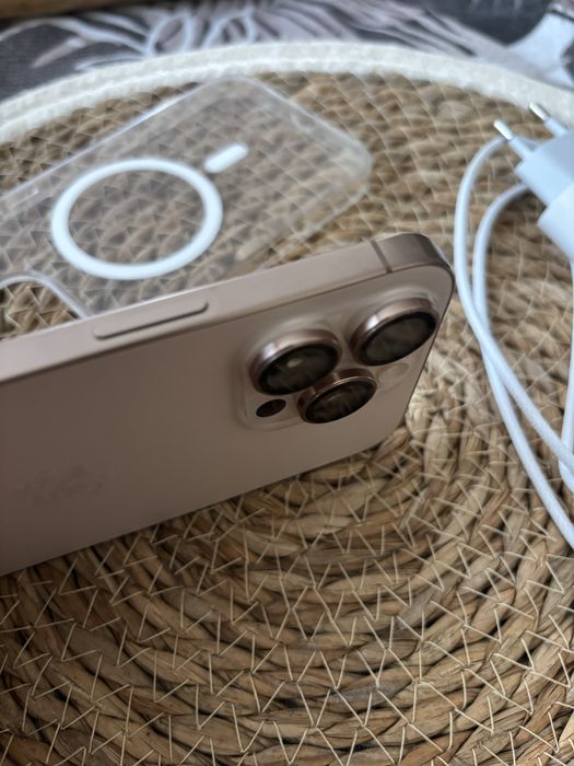 iPhone 16 Pro Max Desert Titanium 256GB